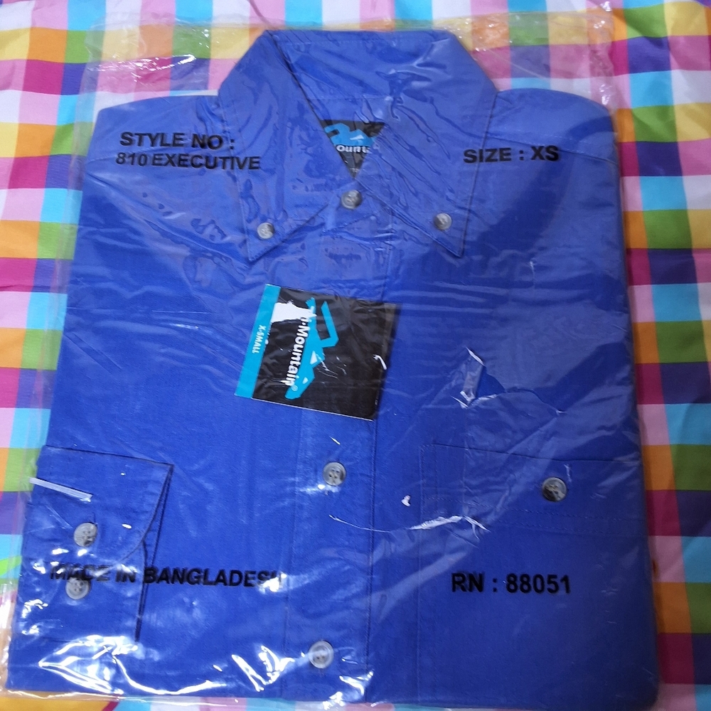 NWT TRI-MOUNTAIN EXECUTIVE LONG SLEEVE